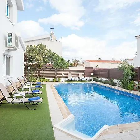 Kavo Sunshine - Beautiful 3 Bedroom With Private Pool - Close To The Villa *