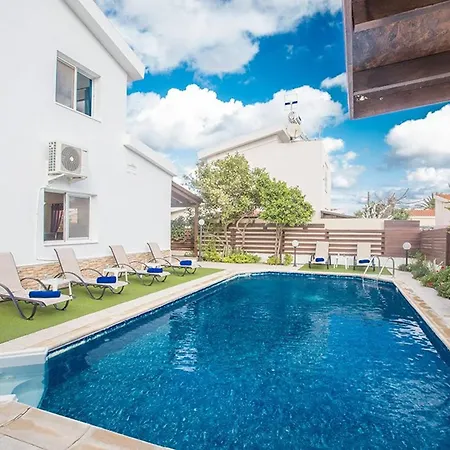 Villa Kavo Sunshine - Beautiful 3 Bedroom With Private Pool
