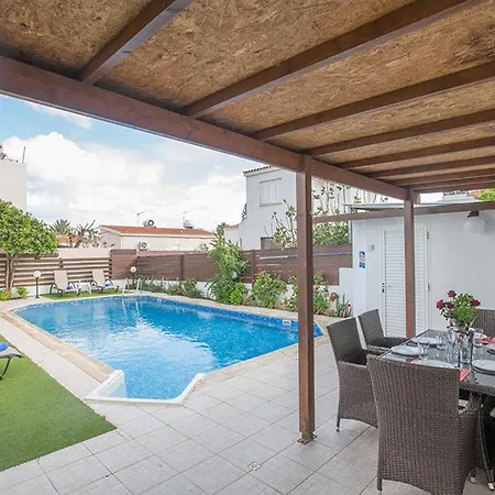 Willa Kavo Sunshine - Beautiful 3 Bedroom With Private Pool Protaras