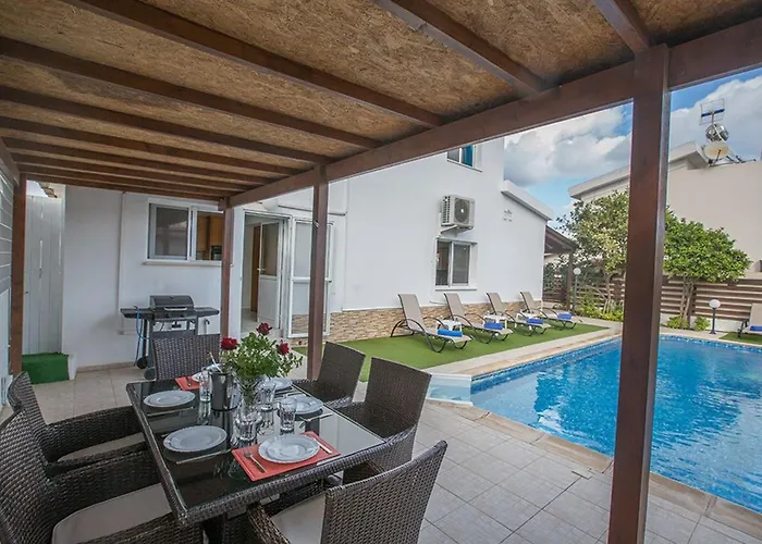 Kavo Sunshine - Beautiful 3 Bedroom With Private Pool * Protaras